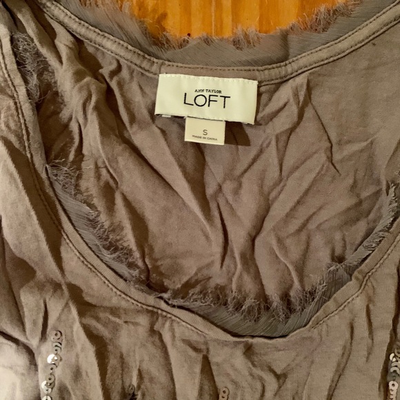 Loft top - Picture 2 of 2